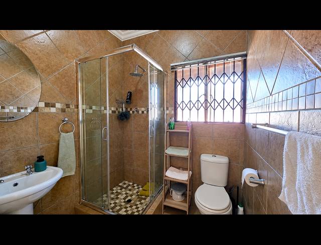 3 BEDROOM HOUSE FOR SALE IN RIVERSDALE